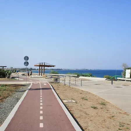 Sea Side With Big Patio And Fireplace * Perivolia
