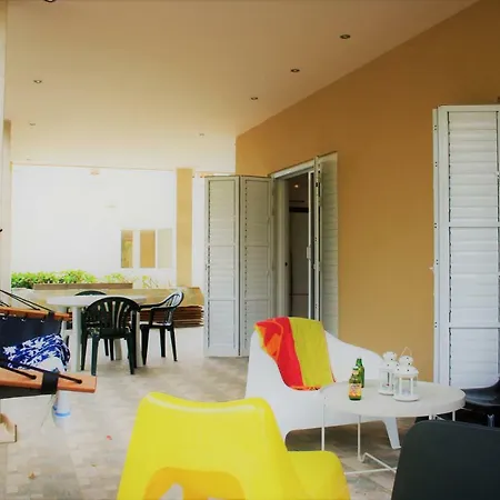 Villa Sea Side With Big Patio And Fireplace Perivolia